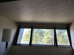 -上海滴水湖皇冠假日酒店