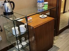 -上海浦东假日酒店
