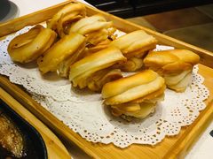 老济南油旋-闫府私房菜·百年鲁菜(恒隆店)