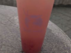 桃桃可尔必思-瑞幸咖啡(怡富广场店)
