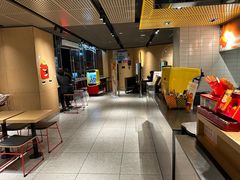 -麦当劳(四平路店)