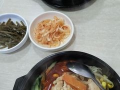 -拌来拌去石鍋拌飯(文鼎店)