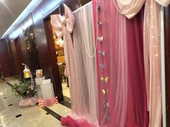 -天外天美食广场(哈尔滨路店)