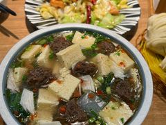 -金莹丸子汤清真(朝外SOHO店)