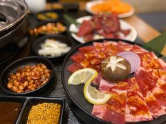 -九久·和牛烤肉·靓汤猪肚鸡(建业壹号城邦天玺店)