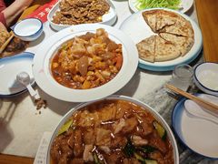 -大胡同天津菜·海肠捞饭·津门皮皮虾锅贴一绝(西姜井店)