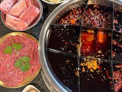-邓莽子老火锅(中兴路总店)
