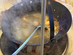 -江湖亮亮蒸虾大排档烤全羊清真(武汉总店)