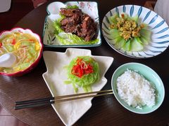 -悦芽照护月嫂+育儿嫂(杭州店)