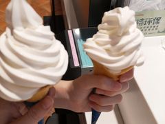 -肯德基(洛川店)