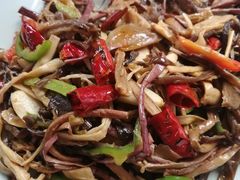-小厨子私房菜·云南美食店