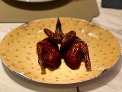 脆皮妙龄鸽-新荣记(新源南路店)