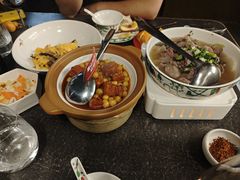 -渔语鱼新川菜Bistro(万象天地店)