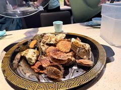 -巧克力渔家.小船海鲜胶东菜(万平口店)