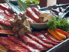 -炼火烤肉店