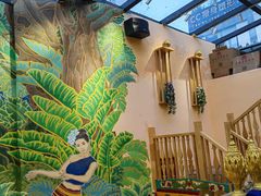 -傣家寨花园主题餐厅