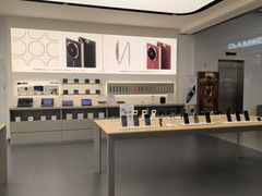 -华为授权体验店(中山公园来福士)