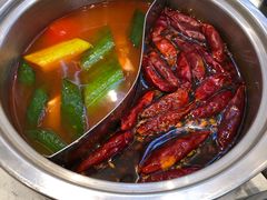 番茄牛肉锅-重庆刘一手(巴黎一店)
