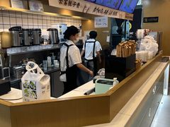 -古茗(金山大润发店)