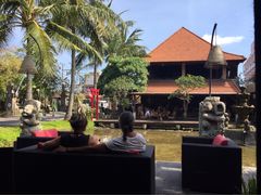 -Pundi Pundi Restaurant