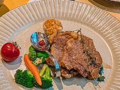-华阳时光吧餐厅(华阳广场国际大饭店)