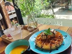 -蓝壁虎咖啡酒馆