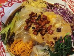 -闯关东东北农家菜(崂山石老人店)