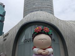 -上海尚嘉中心