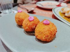 西班牙火腿奶油球-HUATA 'Holiday Plan 花榻