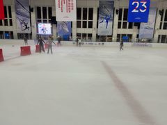 -冠军冰场CHAMPION RINK(中华城店)