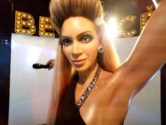 -曼谷杜莎夫人蜡像馆