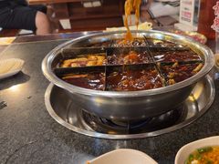 -邓莽子老火锅(中兴路总店)