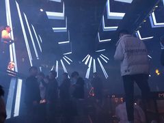 -MEGA PARTY CLUB
