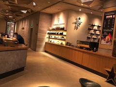 -星巴克臻选(杭州嘉里中心1F店)