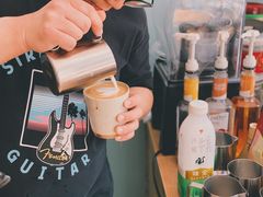 白日放歌咖啡-COFFEE HOLIC(朝外SOHO店)