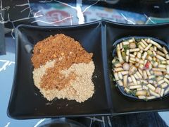 -贵州风味小馆(世茂茂悦里)