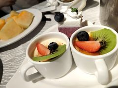 -领鲜活海鲜榴莲自助火锅(东门店)