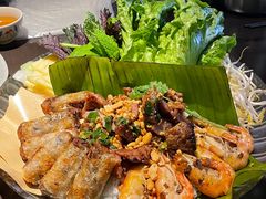 -大头虾越式风味餐厅(光明广场店)