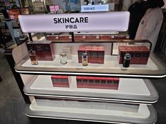 -王权免税店(普吉机场店)