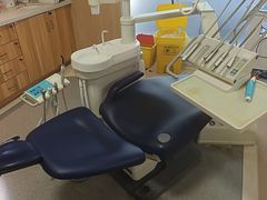-上海仁爱医院口腔科 · 种植
