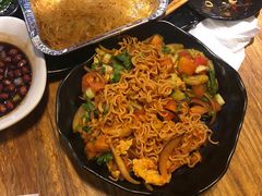 -聚点串吧·北京烧烤(赵登禹路店)