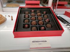 -潮一不贰·法式甜品·生日蛋糕·西式简餐(外滩店)