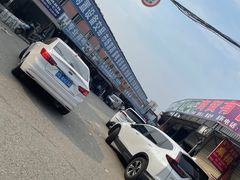 -亮佳鸿华二手市场