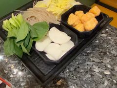 -一席地·本地鸡窝·杭帮鸡火锅(萧山银隆百货店)