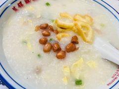 一品艇仔粥-荔银肠粉(建六店)