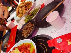 -沪小胖·小龙虾·蓝龙王(八佰伴店)