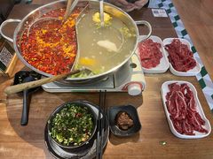 -天成·潮州牛肉脆肉鱼生蚝自助火锅
