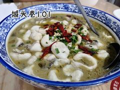 酸菜鱼-素勤饮食店(城头巷店)
