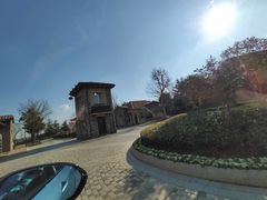 -芭东小镇温泉