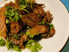 -张氏宽窄巷成都菜(澳德乐店)